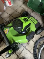 Greenworks 80V 21-Inch Self-Propelled Lawn Mower - Image 5