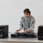 Pioneer DJ XDJ-RX3 All In One DJ System - Image 11